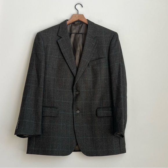 Jos A Bank 100%  Wool Sport Coat Jacket Two Button Prince Of Wales Check Men 44R - Picture 1 of 12